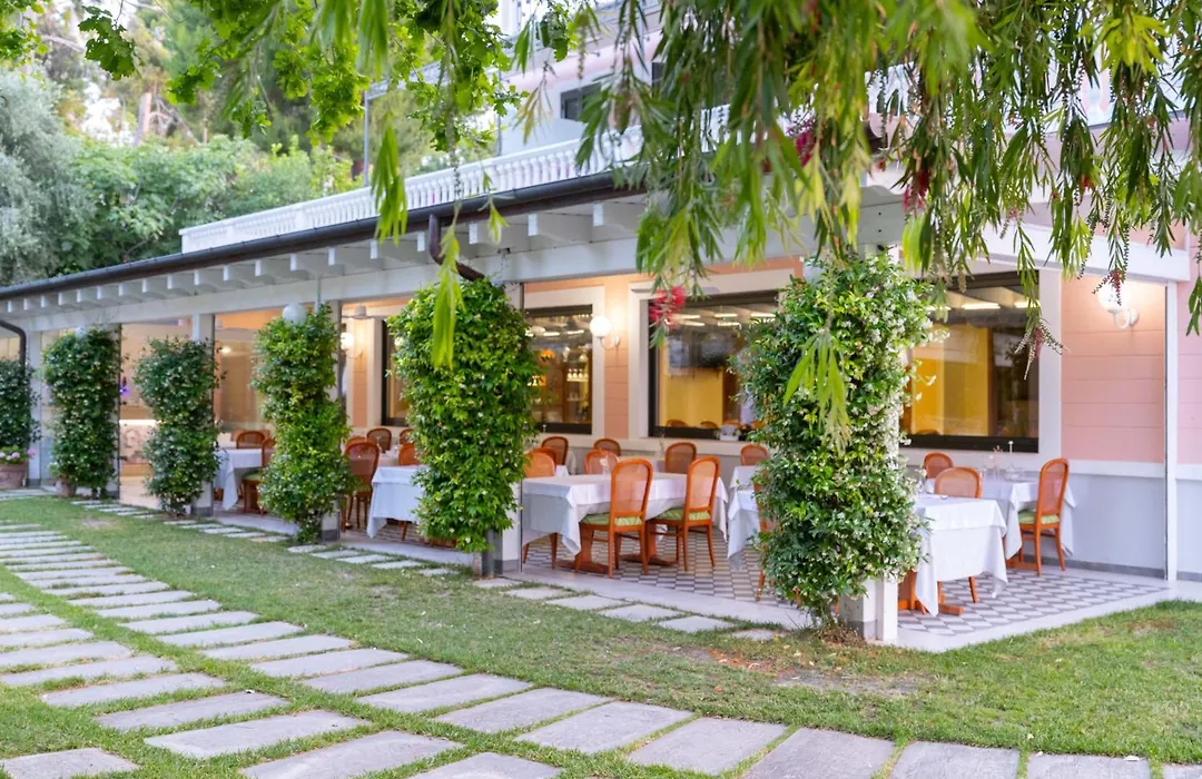 Park Hotel Villa Maria-1
